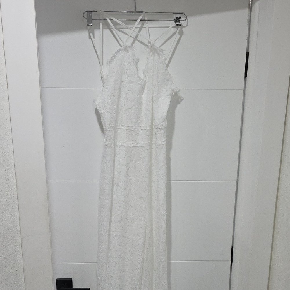 Chic White Lace Jumpsuit - Picture 4 of 5